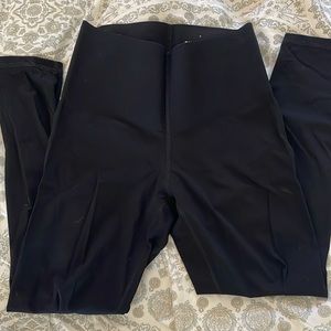 Perform Sculpt Leggings Everlane